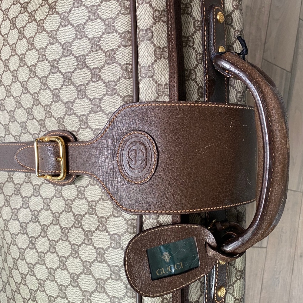 Vintage authentic Gucci luggage suitcase - Picture 10 of 14